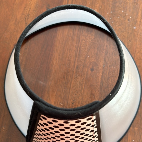 Sz 2+ Cat Dog Recovery Collar Neck Cone Pet Neck Cover Circle Cats & Dogs Ring - Picture 2 of 6